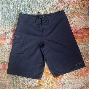 Oakley Mens Navy and Blue Shorts